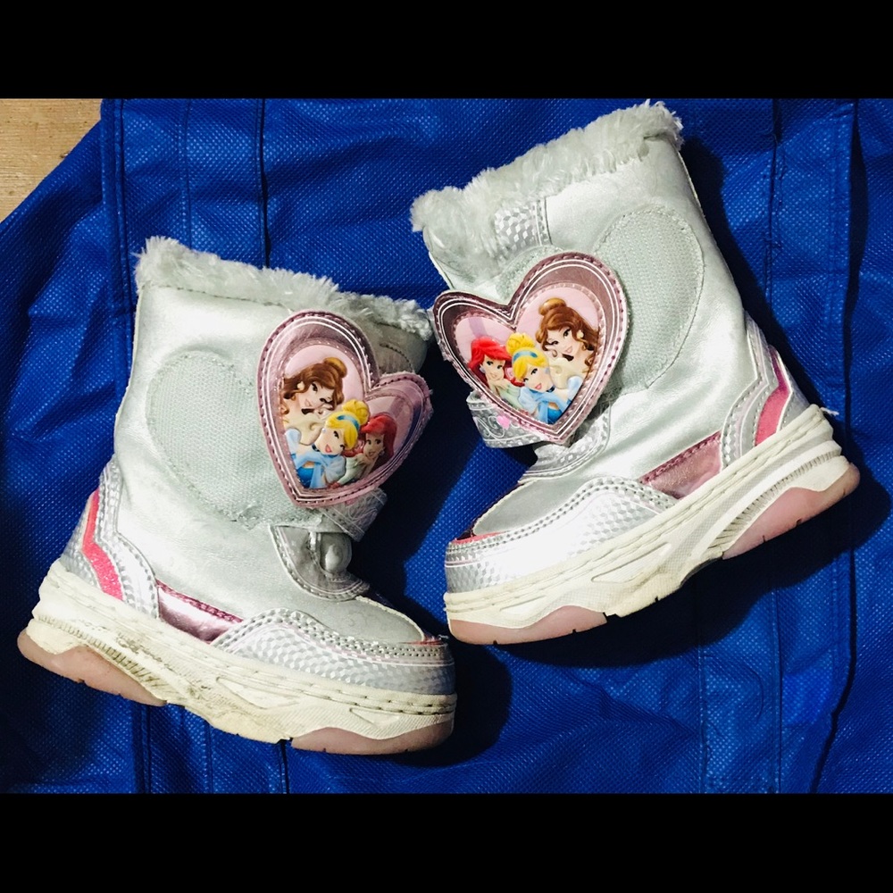 Toddler Girl Disney Princess Snowboots